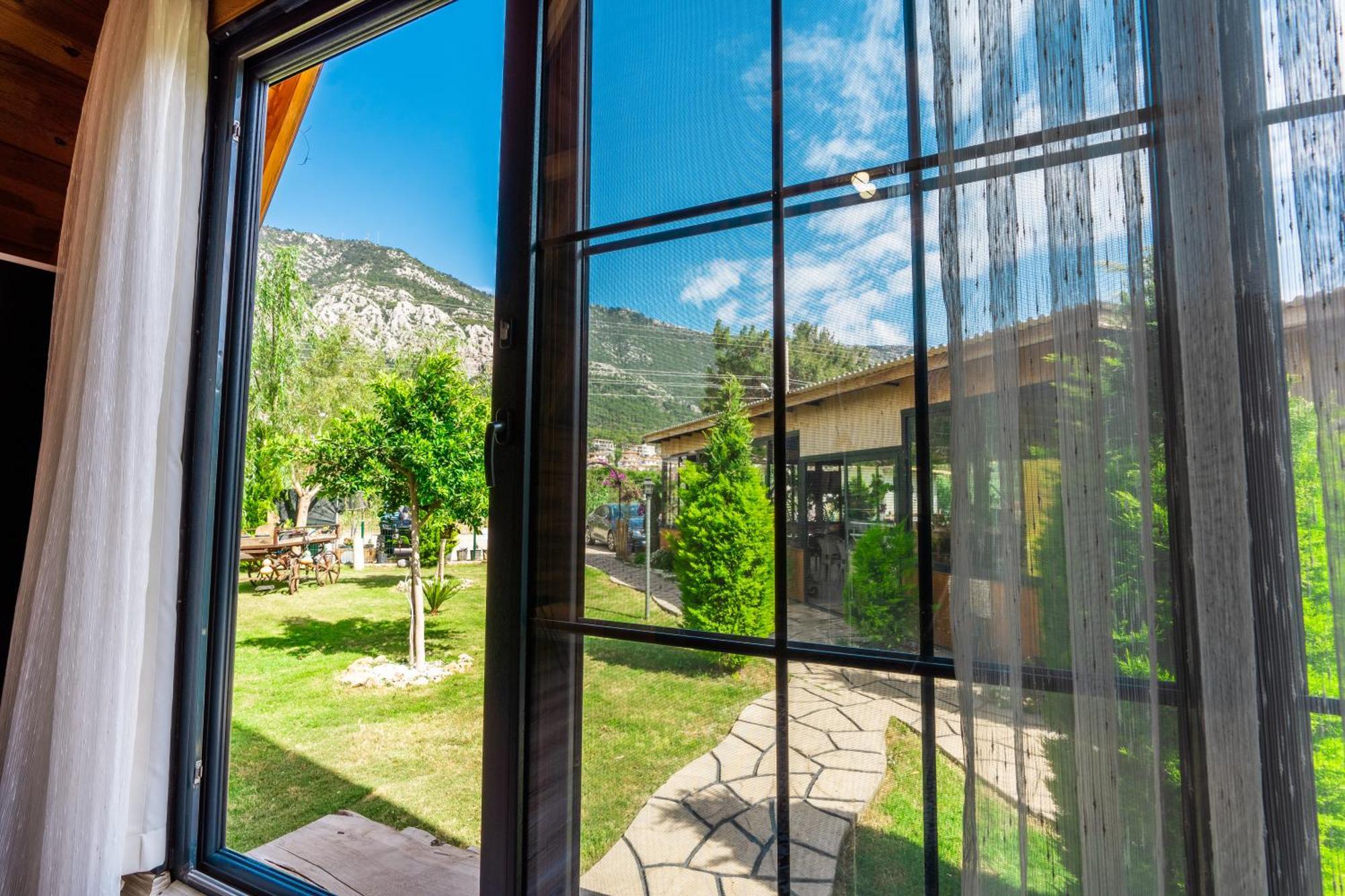 Karaoez Sapphire Bungalows Kumluca Luaran gambar